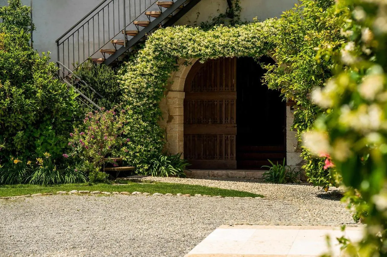Palazzo Trevignane appartamento La Grande Cucina San Felice del Benaco